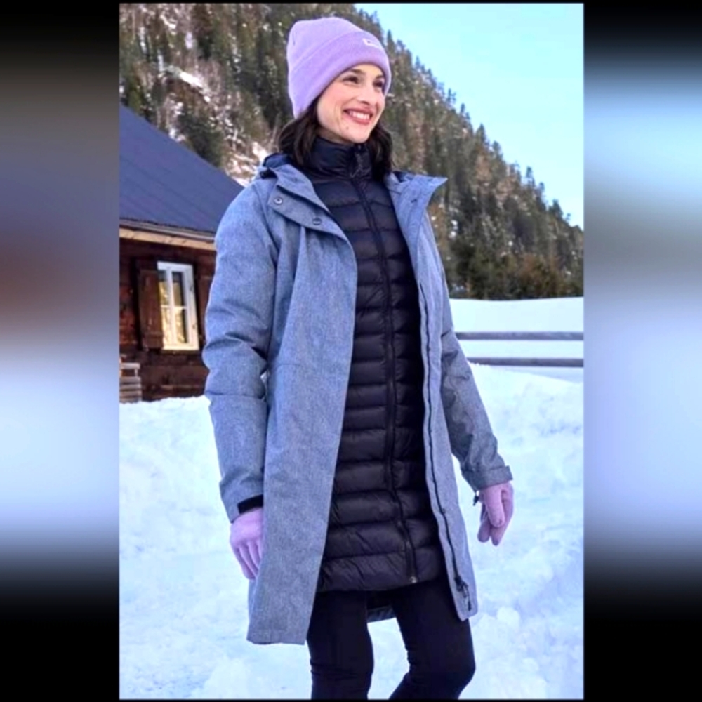Gray Ski Snow Jacket with Insulated Layer